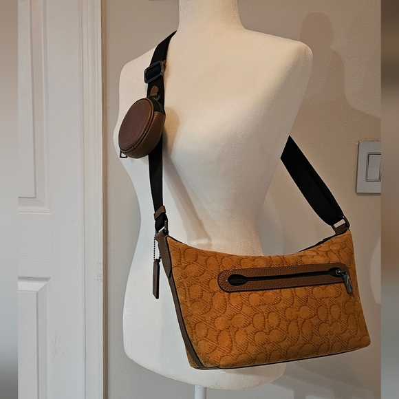 NWT Coach Small Finn Crossbody Bag CCG16 Caramel Sable Suede Signature + Pouch - Picture 9 of 17